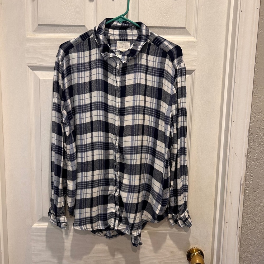 Caslon‎ Womens Flannel Shirt Long Sleeve Plaid Blue White Size M Soft Cozy Fall